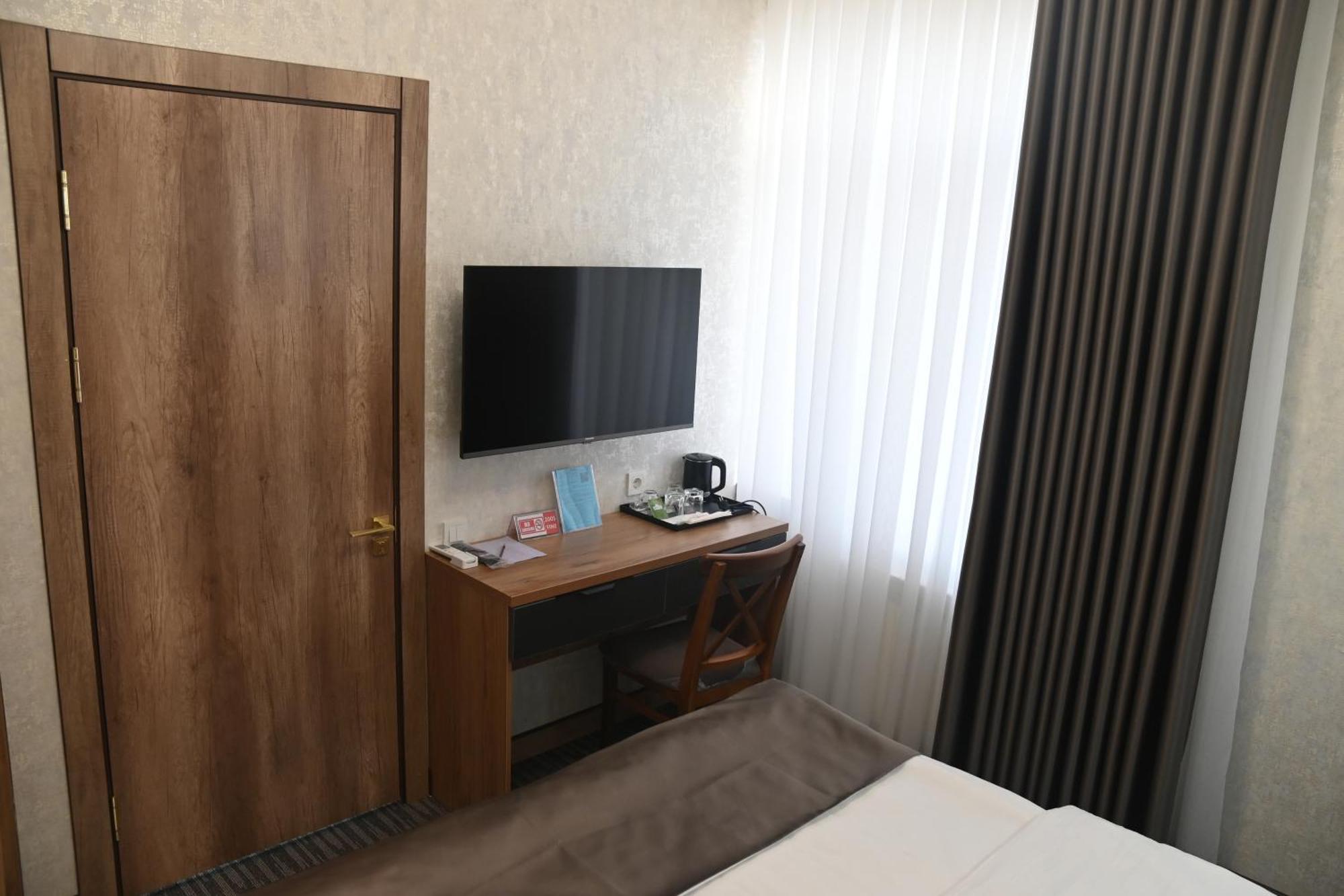 My Status Hotel Tashkent Esterno foto